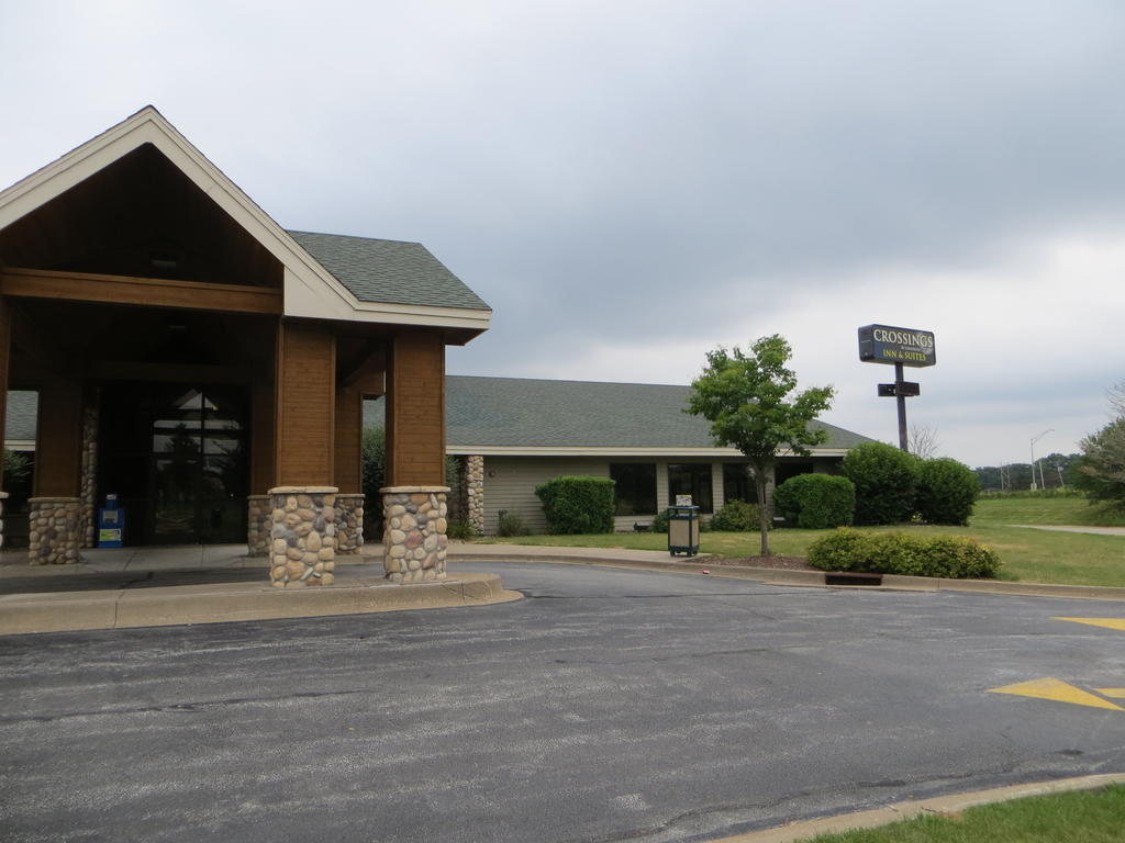 Super 8 By Wyndham Davenport Hotel Exterior photo